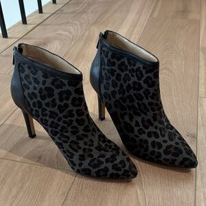 Adrienne Vittadini Black Leopard Ankle Booties